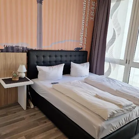 Midtown Apartman